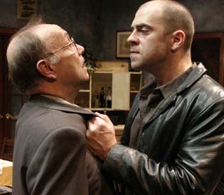 Performers Richard McElvain and face off in Groundswell