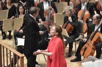 Christianne Stotijn performs with the BSO and conductor Daniel Harding during Mahler