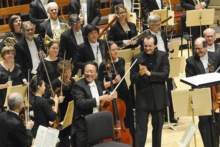 Andris Nelsons. Yo-Yo Ma , and the Boston Symphony Orchestra. Photo: Stu Rosner.