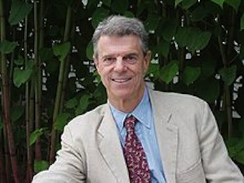 Author Peter Davis
