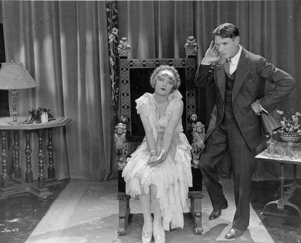 A scene from "Show People," featuring Marion Davis.