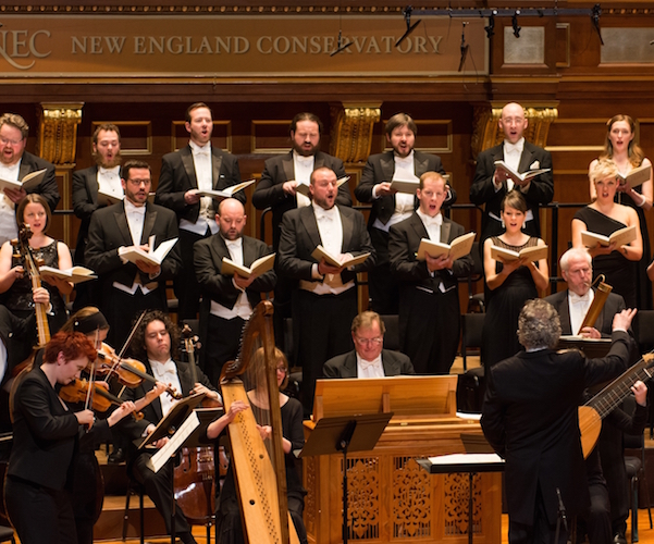 Harry Christophers conducts the Handel and Haydn Society