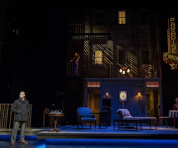 Theater Review: "The Glass Menagerie" - Doing Justice to an American ...