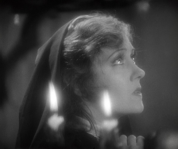 Gloria Swanson (playing Patricia "Kitty" Kelly) in Erich von Stroheim's unfinished masterpiece Queen Kelly. This scene later appeared in "Sunset Boulevard." Filmed in 1929, Queen Kelly was released in France and Argentina in an abreviated version in 1931, and then reconstructed in 1985, this 2025 version by Dennis Doros and Amy Heller of Milestone further completes the film. The new orchestral score is by Eli Denson. Restored by Milestone Films in collaboration with the George Eastman Museum at Metropolis Post, NYC.