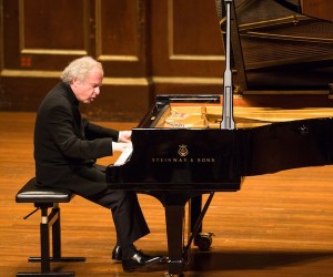 Concert Review: András Schiff's Remarkable Piano Odyssey - The Arts Fuse